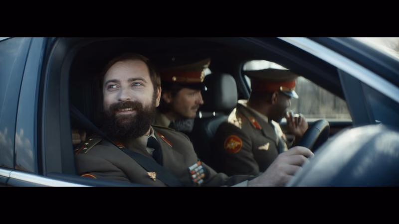 Volkswagen UK, Volkswagen SUVs — Movie star confidence - Road Block film still